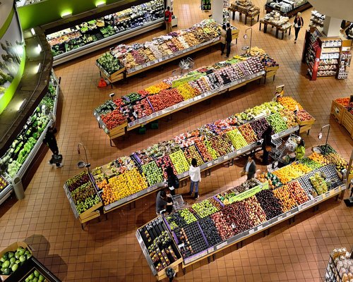Fresh fruits and vegetables displayed at a traditional Mexican tianguis